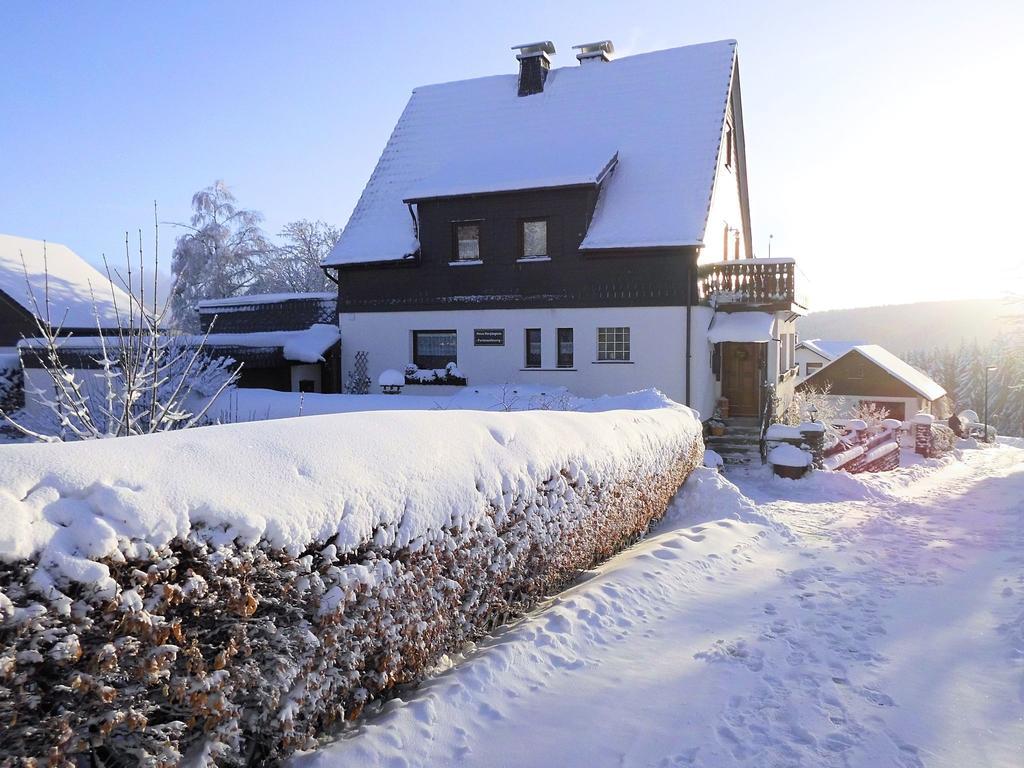 Apartment In Langewiese Sauerland With Garden 빈터베르크 외부 사진