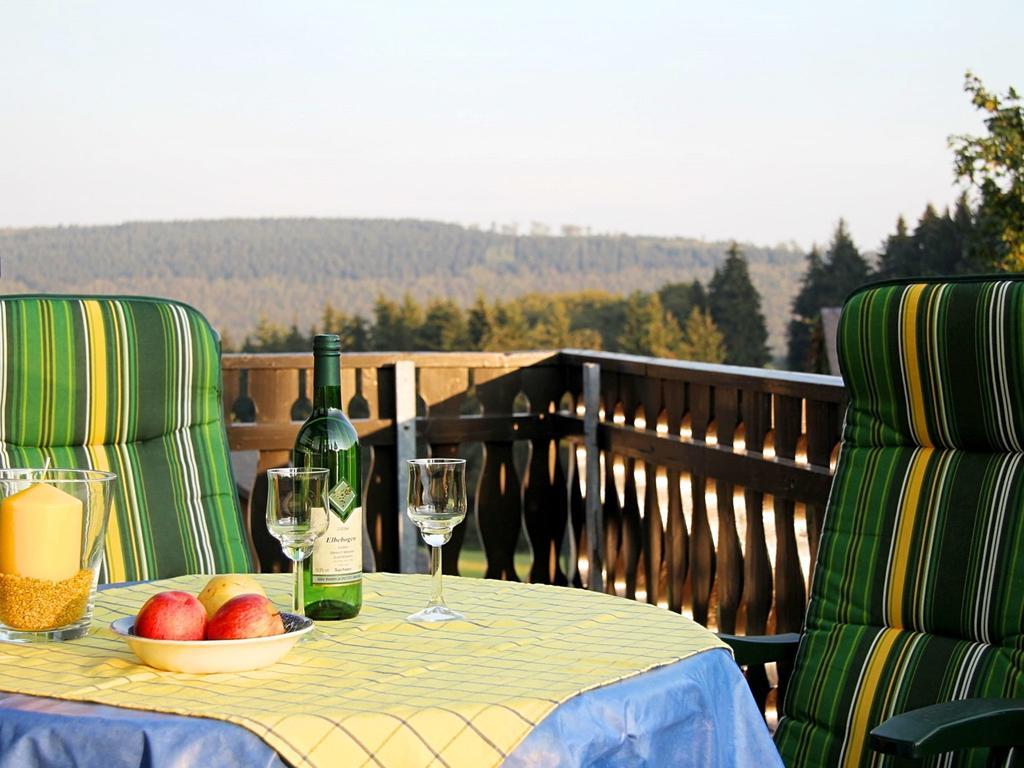 Apartment In Langewiese Sauerland With Garden 빈터베르크 외부 사진